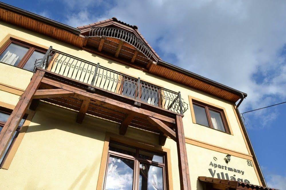 Apartmány Village Veľký Slavkov Exterior foto