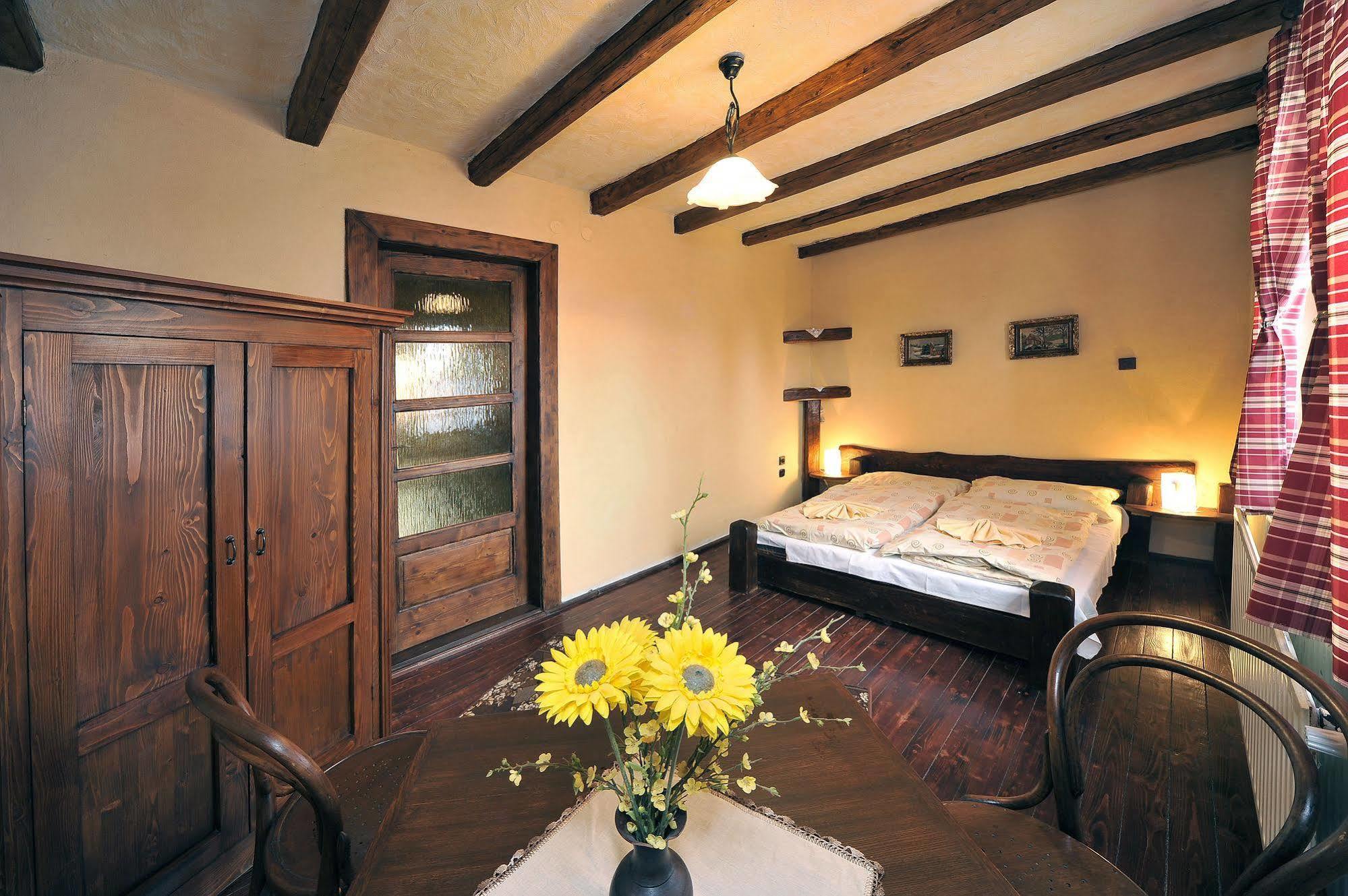 Apartmány Village Veľký Slavkov Exterior foto